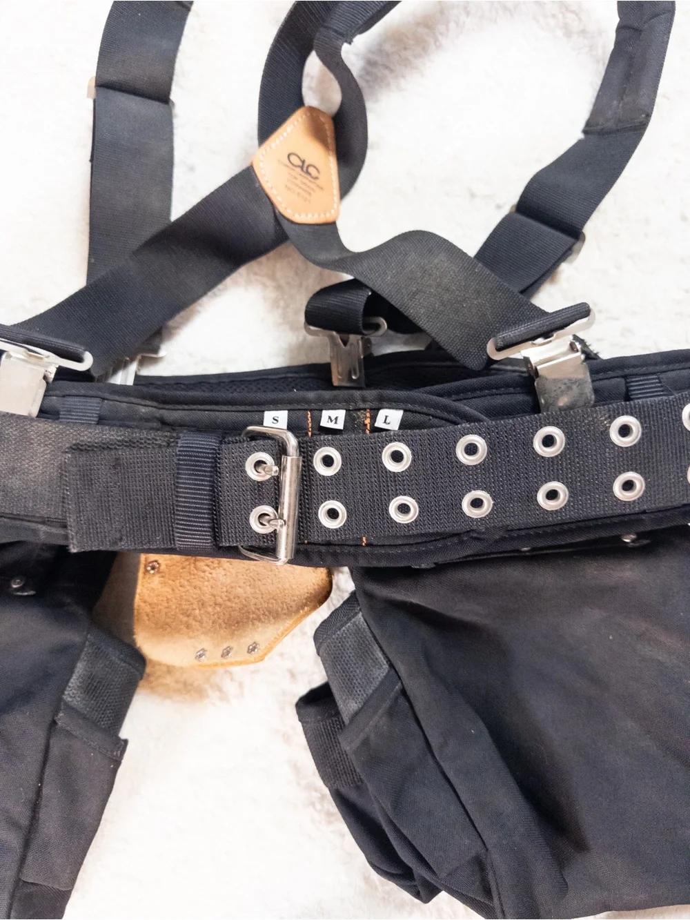 CLC Black Tool Belt Suspenders Leather Accents Pro Level Hammer Holder